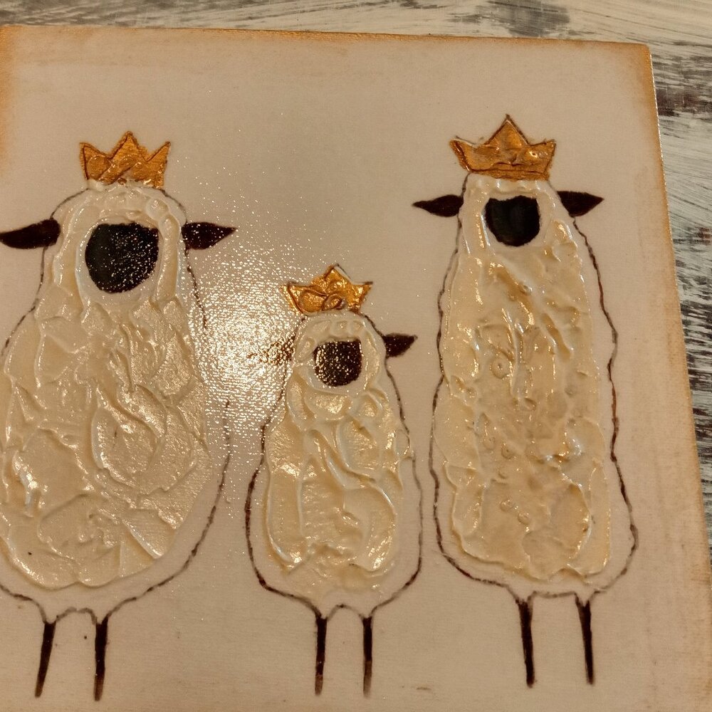 Little E Studios, 3 Crowned Sheep Picture